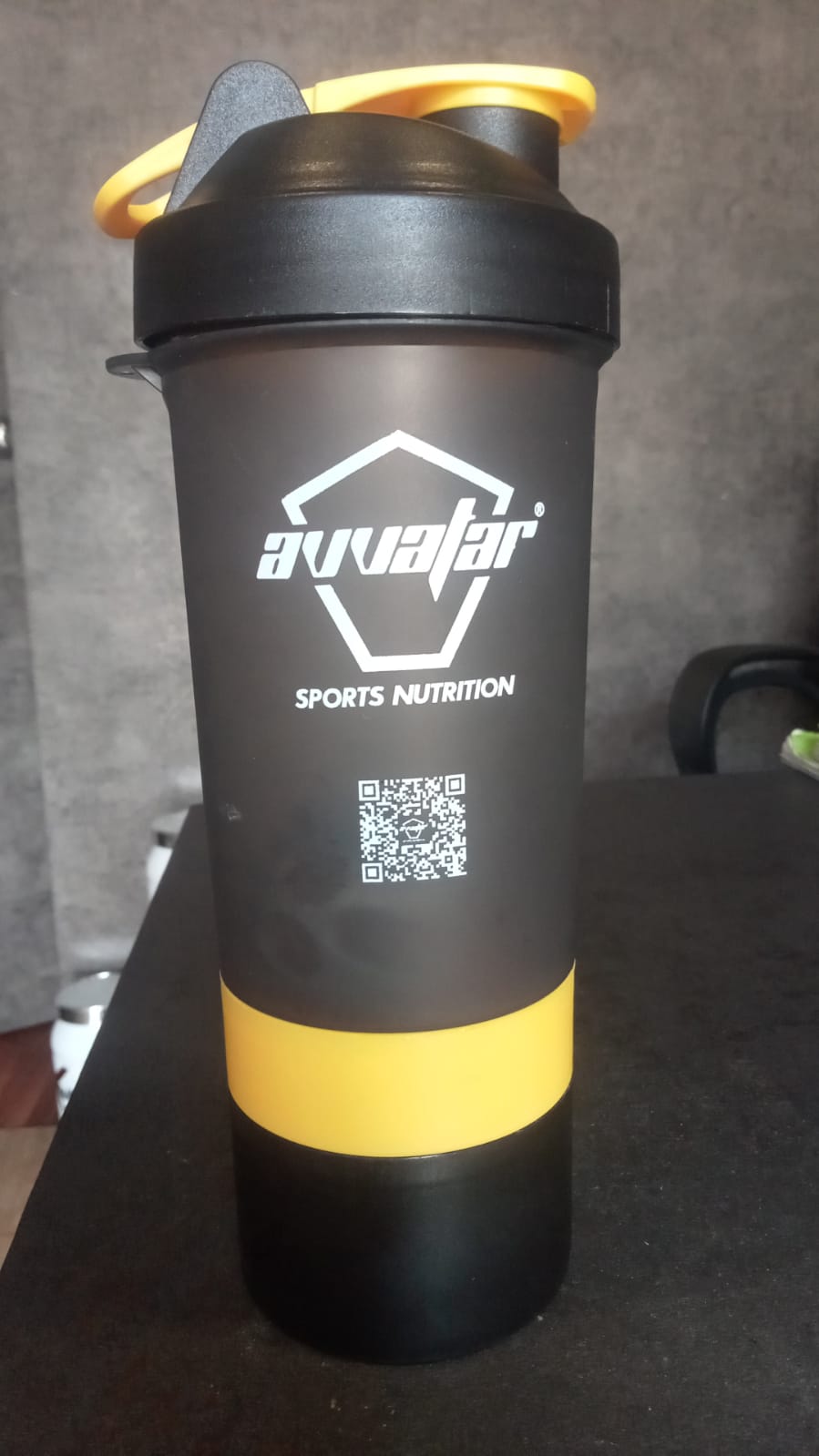 Avvatar primium gym shaker 750ml with 2 Extra Compartments